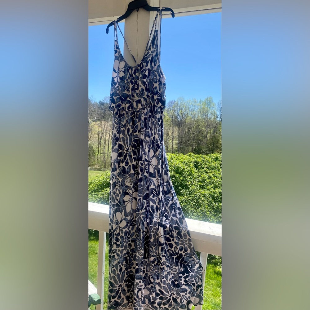 Loft-beautiful blue and white maxi dress